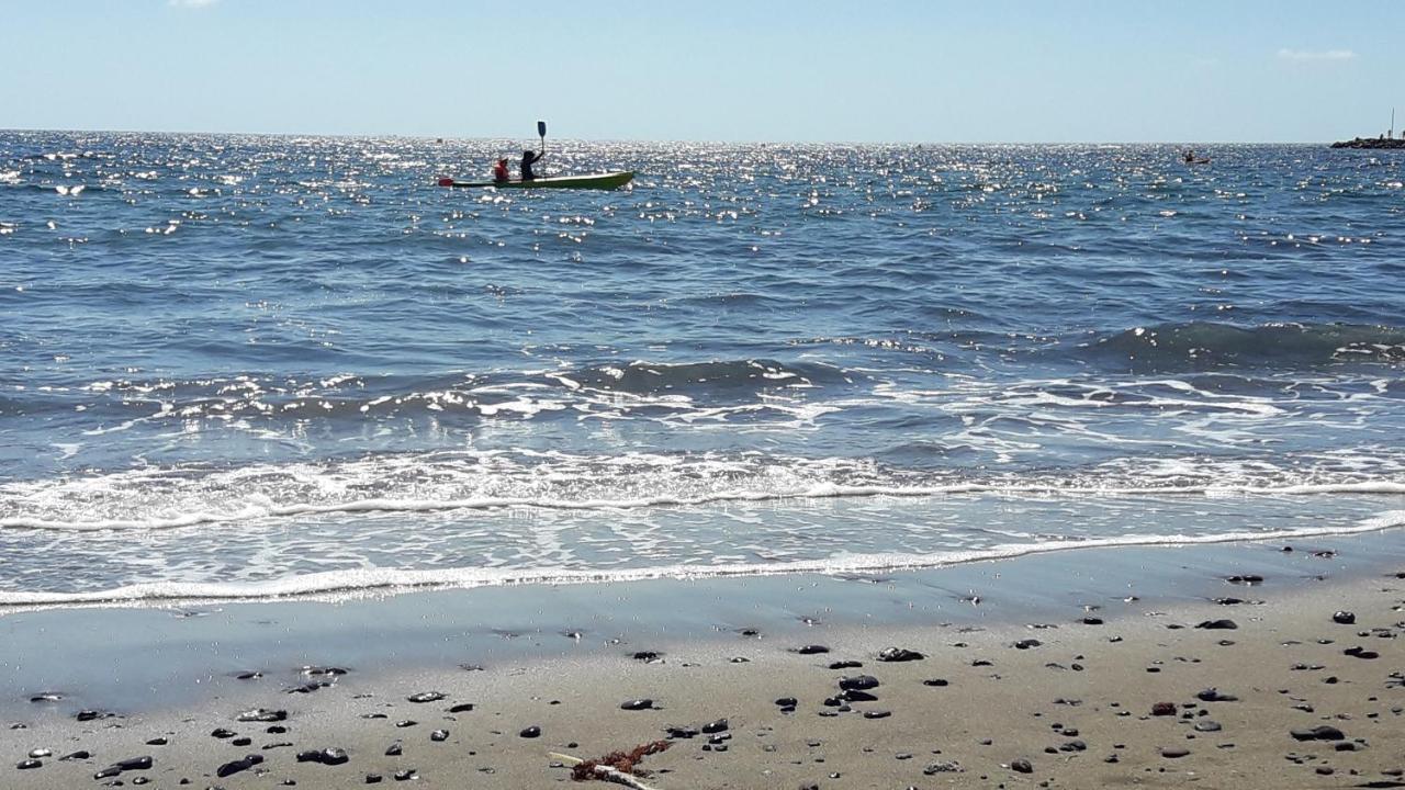 El Burrero Burrero Beach Stay - Sunshine מראה חיצוני תמונה